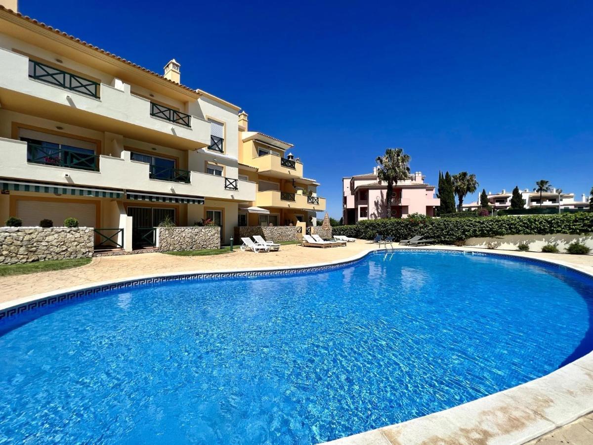 Albufeira Valley 2 With Pool By Homing Exterior photo